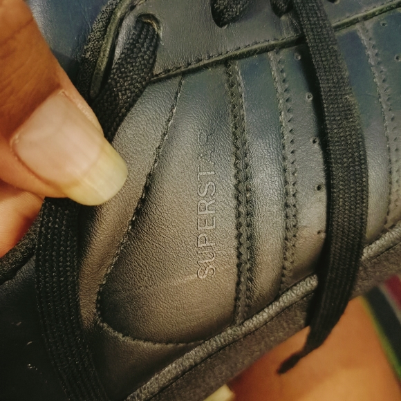 Adidas - Picture 10 of 16